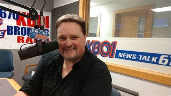 Local radio DJ Mike Kasper joins 670 KBOI morning show